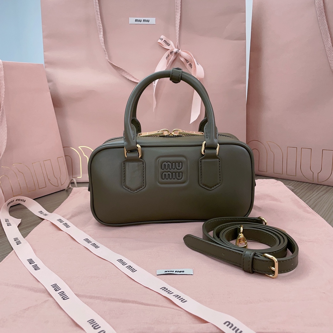 1706602964.9999zZhgzKsZpB1 1.jpg