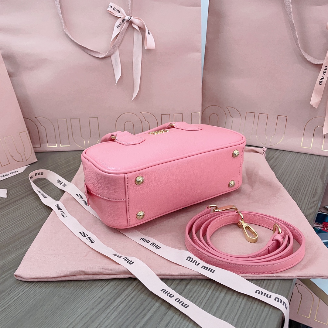 1706603011.6996ShAEqxHTJc2 6.jpg