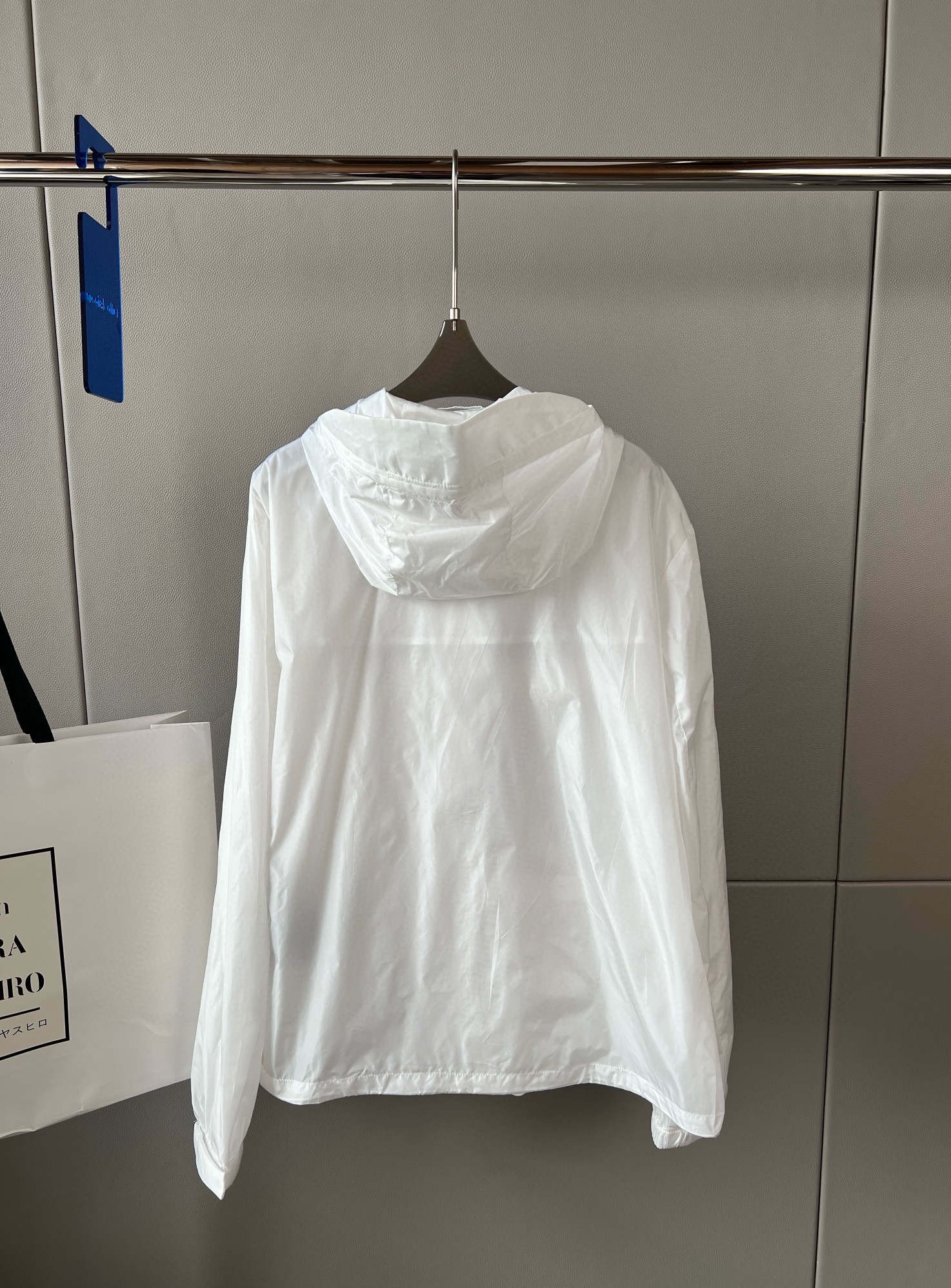 1707801811.7387RqQrOEKzYJ21 360 3.jpg