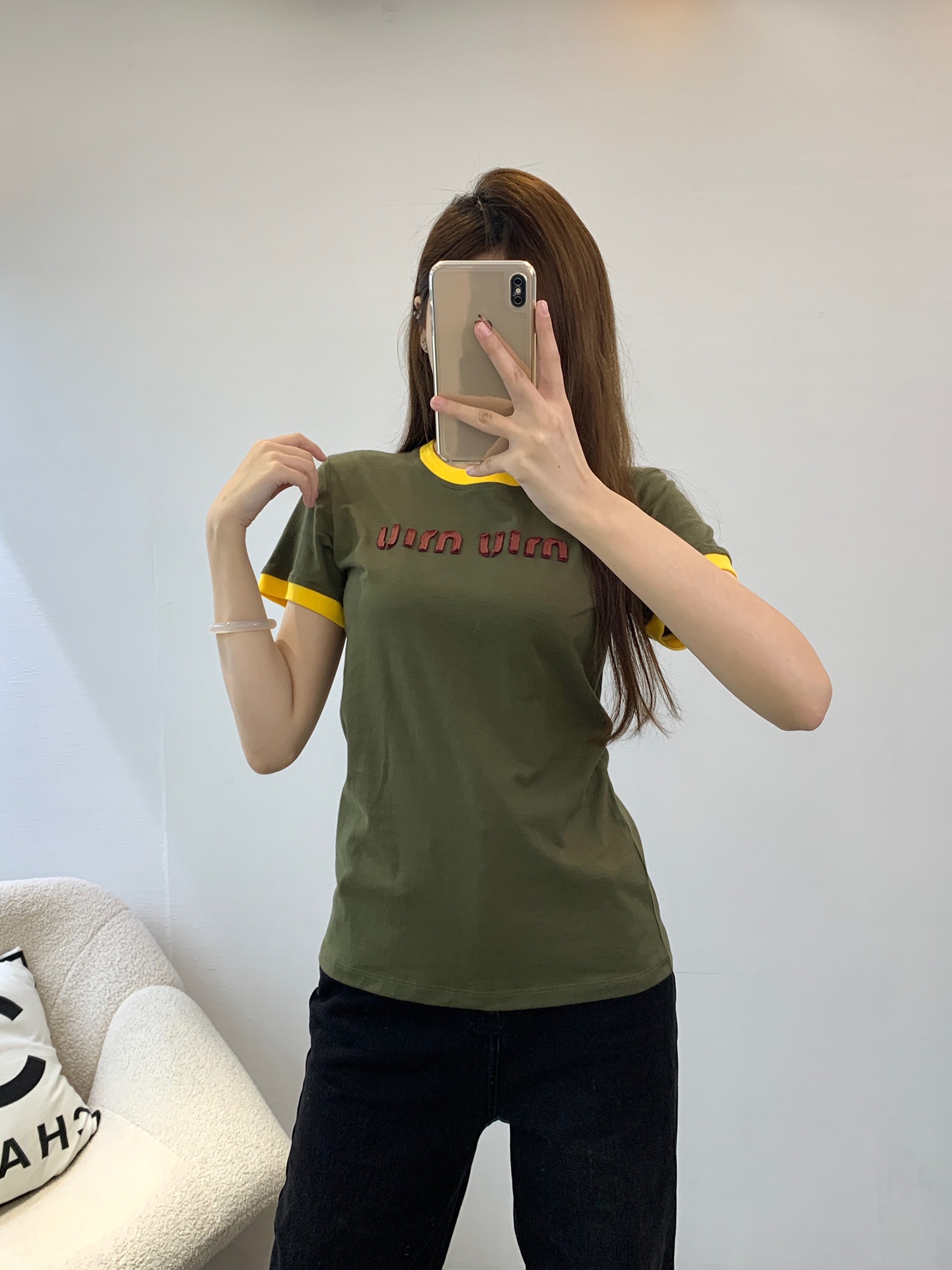 1707974539.6188yLITiIWowf13 160 1.jpg