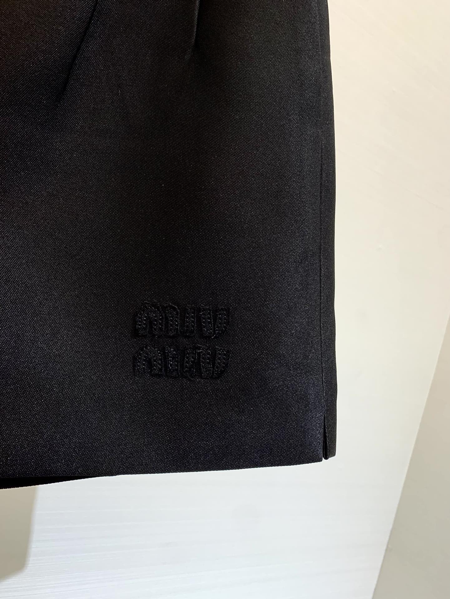 1707978551.0132SpkJdwqTlh28 250 8.jpg