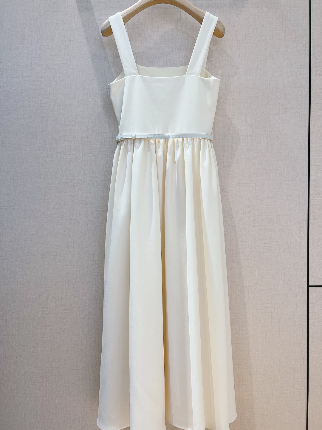 1708158249.0024fkVFuqRgik19 320 3.jpg