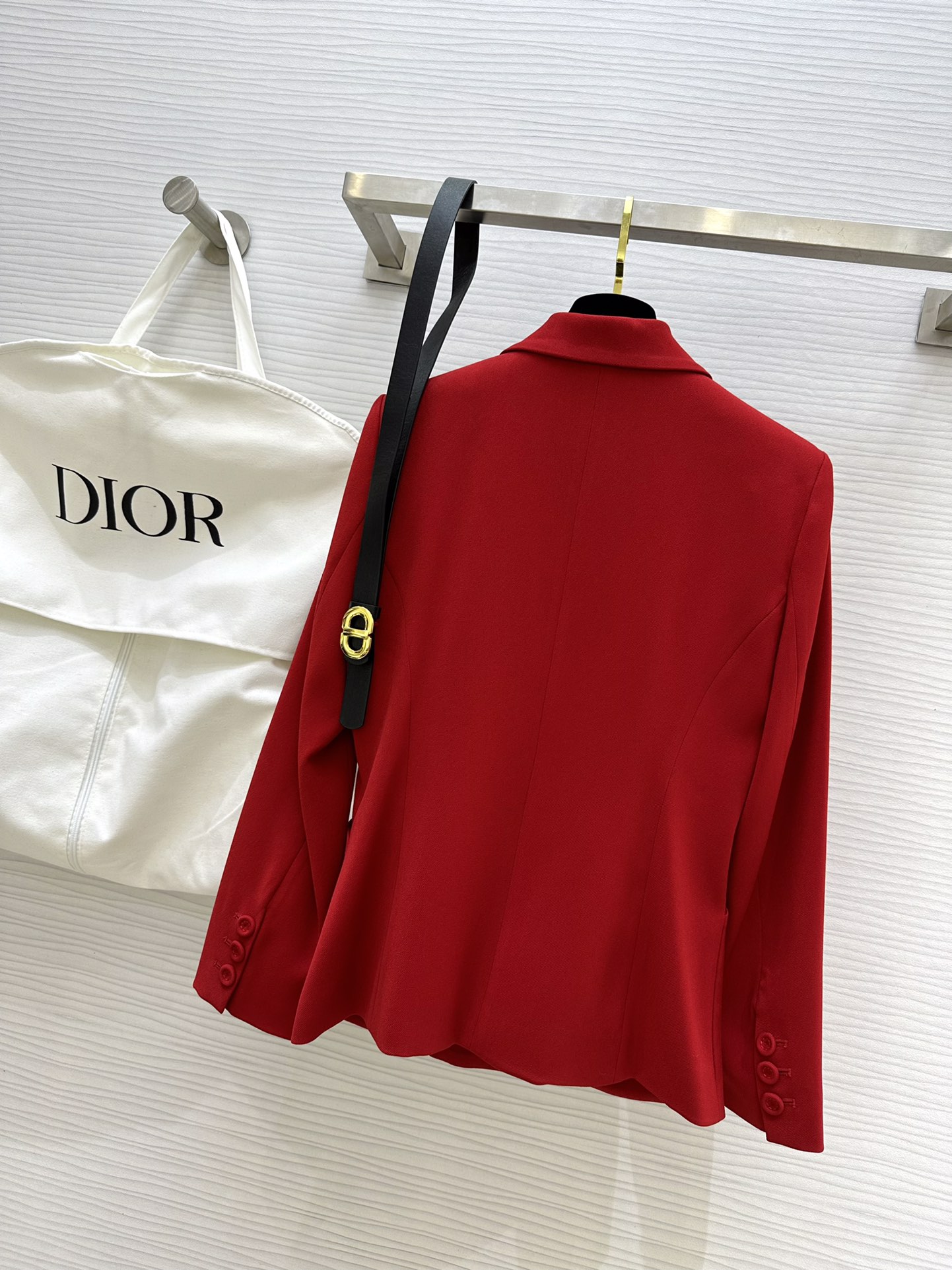 1708319142.9363flUbbxWlUU6 450 2.jpg