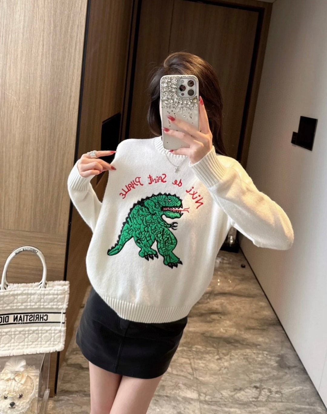 1708319519.707AJPtQxHZZm15 350 6.jpg