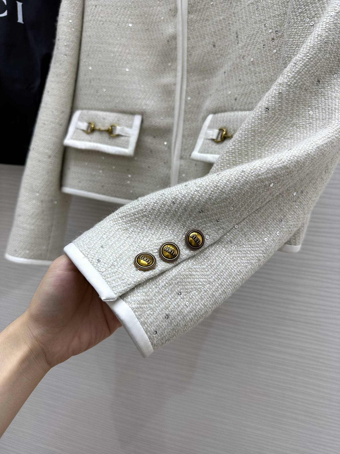 1708322261.4731KfEdYnVzsZ7 420 2.jpg