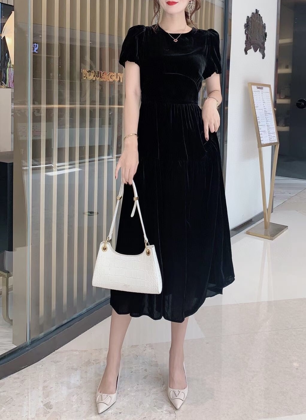 1708325123.8051DLwbiaLFpy5 400 3.jpg