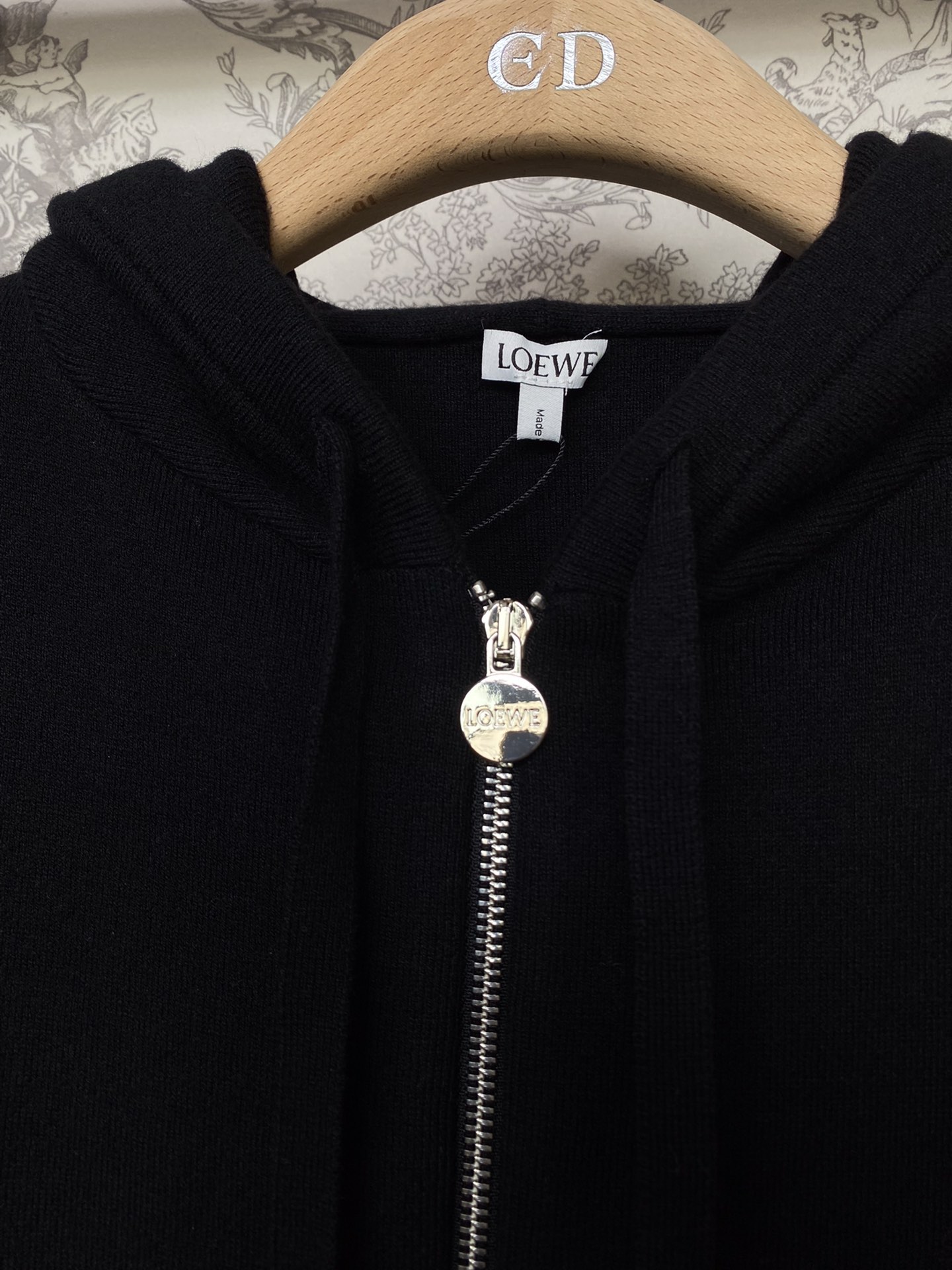 1708487778.6296xcZrzHuKsv10 530 4.jpg