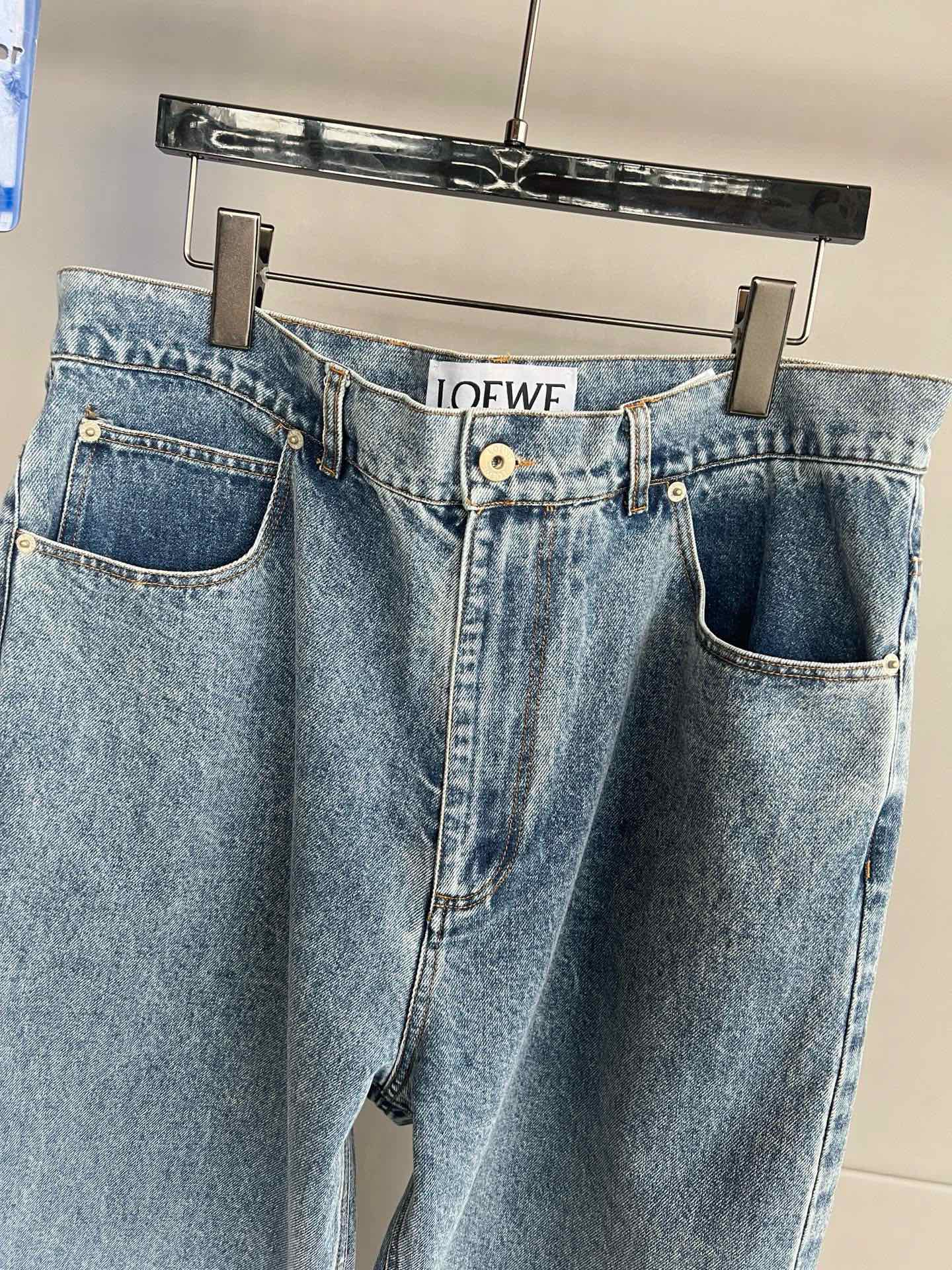 1708488752.4107VqxycctpjN28 320 4.jpg