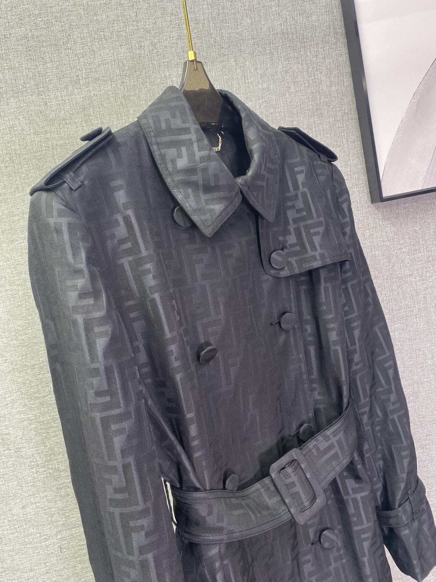 1708931076.6642rcFEoVHcCv49 860 5.jpg