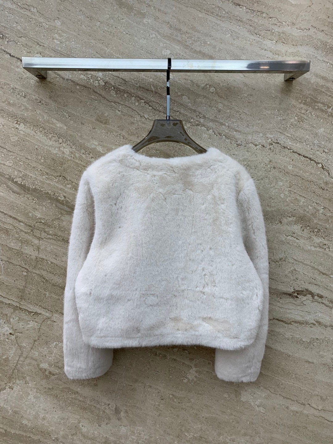 1708933609.7007yqfEdiaEpE52 400 2.jpg