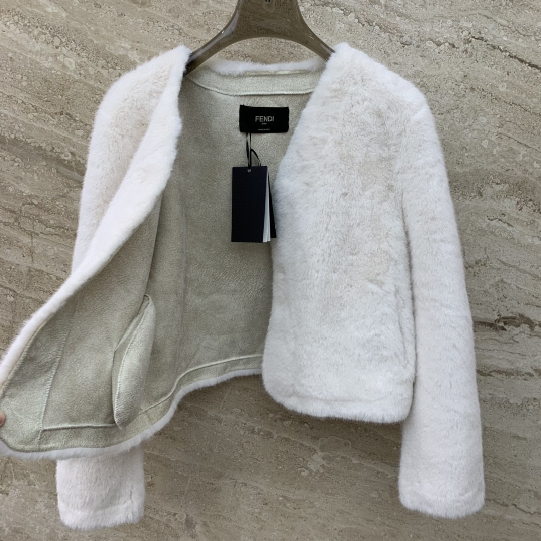 1708933609.7382mqqTLEYynr52 400 8.jpg