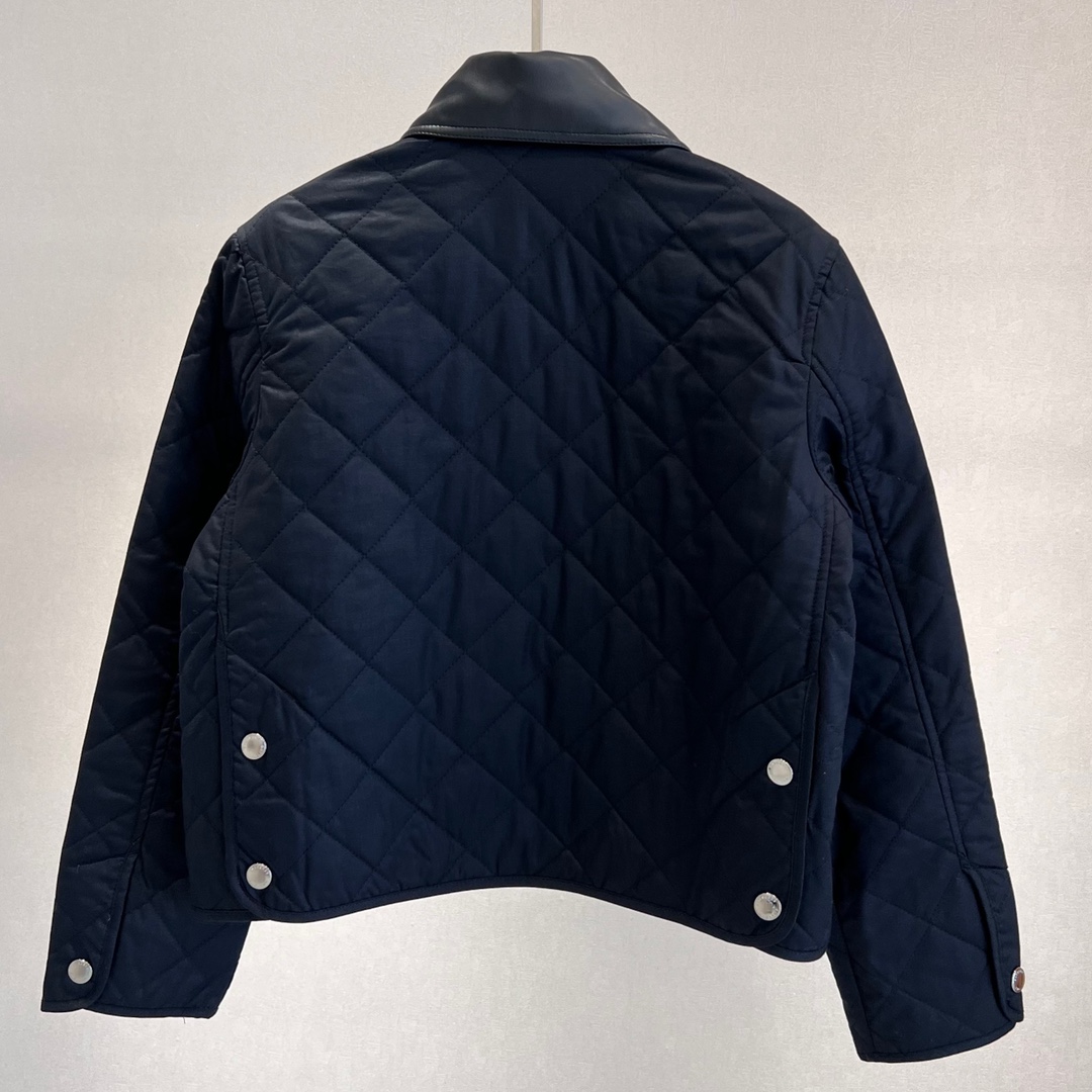 1709526599.7494vHzjWBmTMI1 530 2.jpg