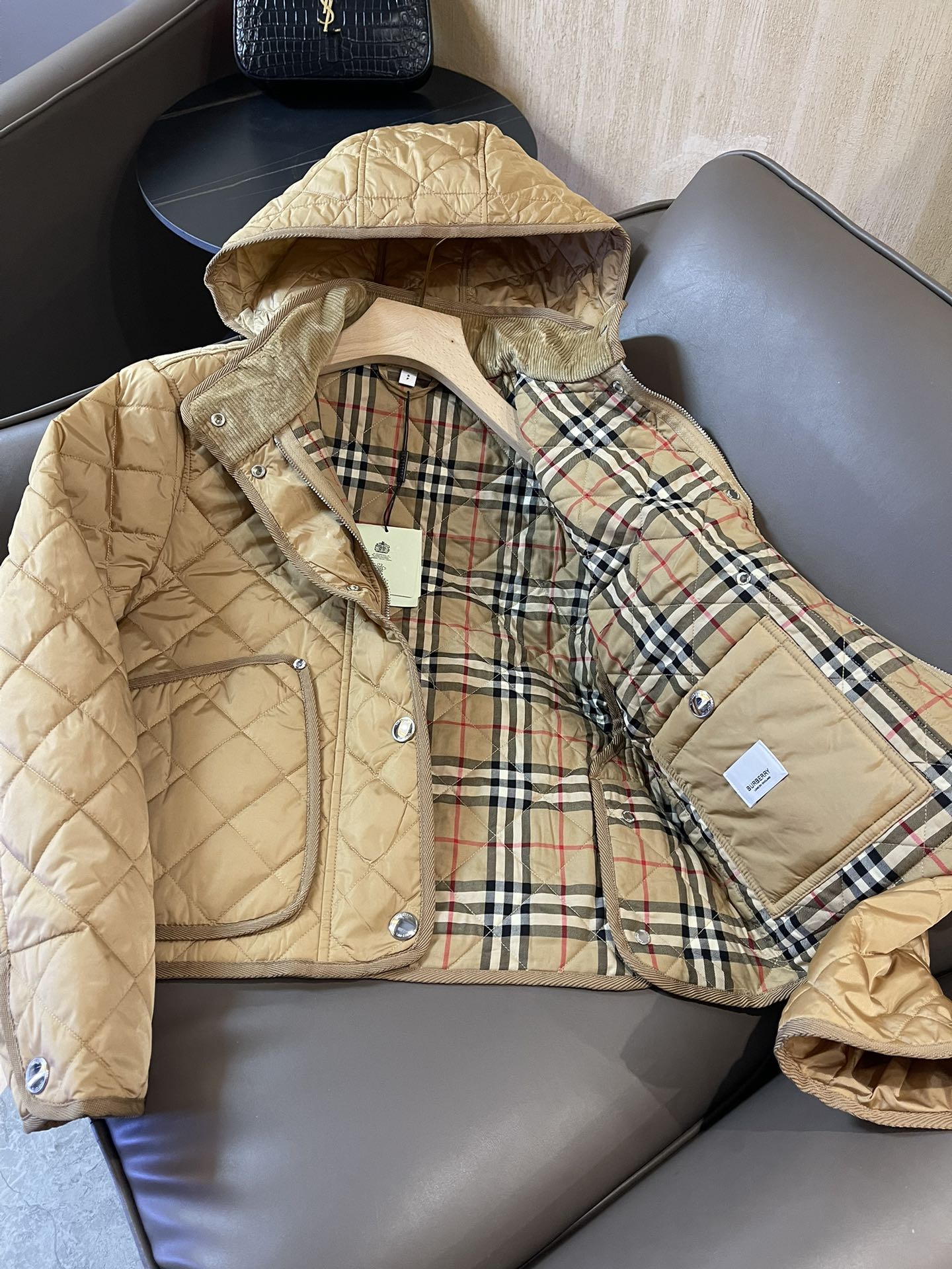 1709526766.3251OUgrynNWdL18 440 8.jpg