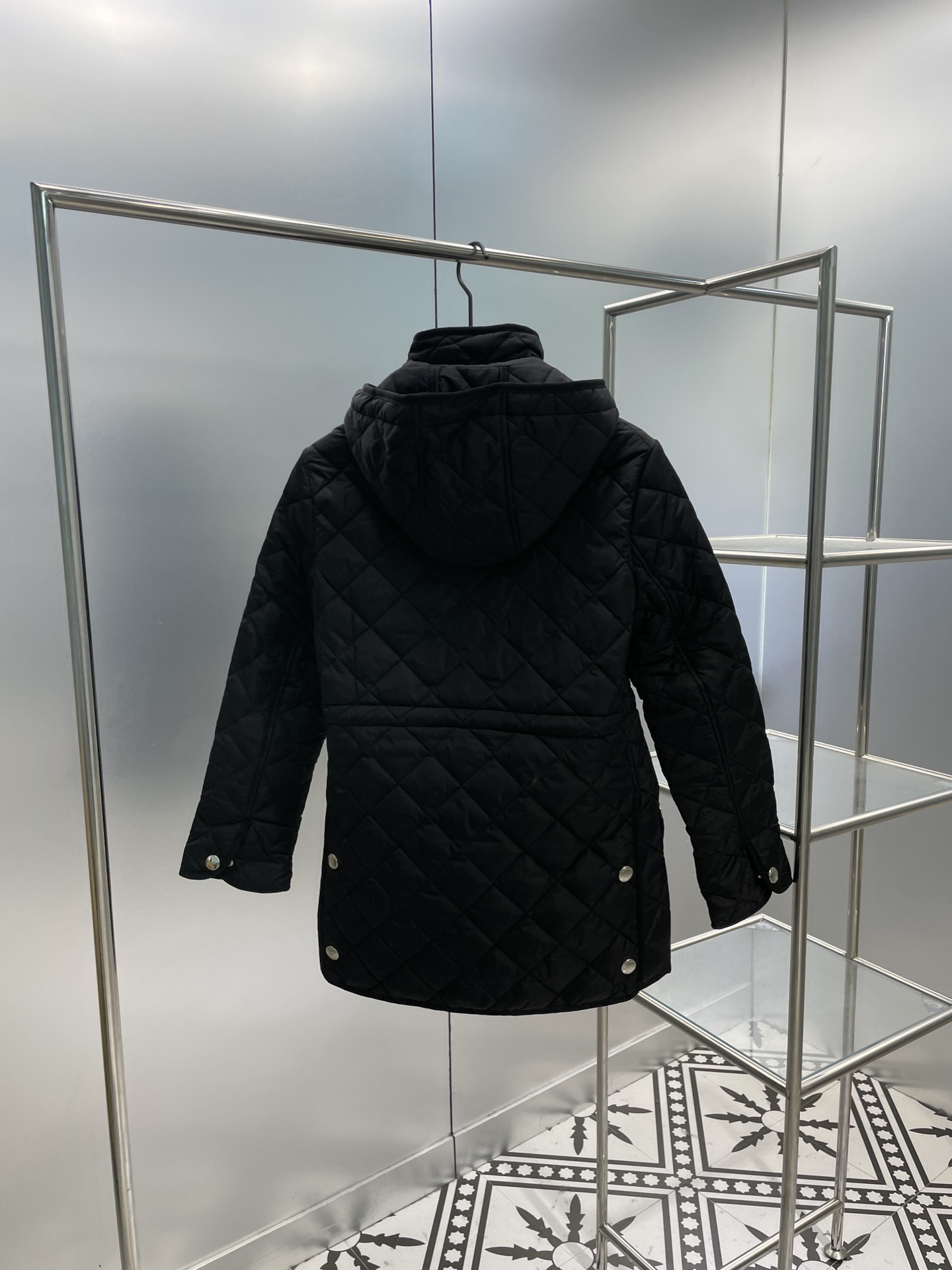 1709526902.7817ahTFKuwaAo22 510 4.jpg