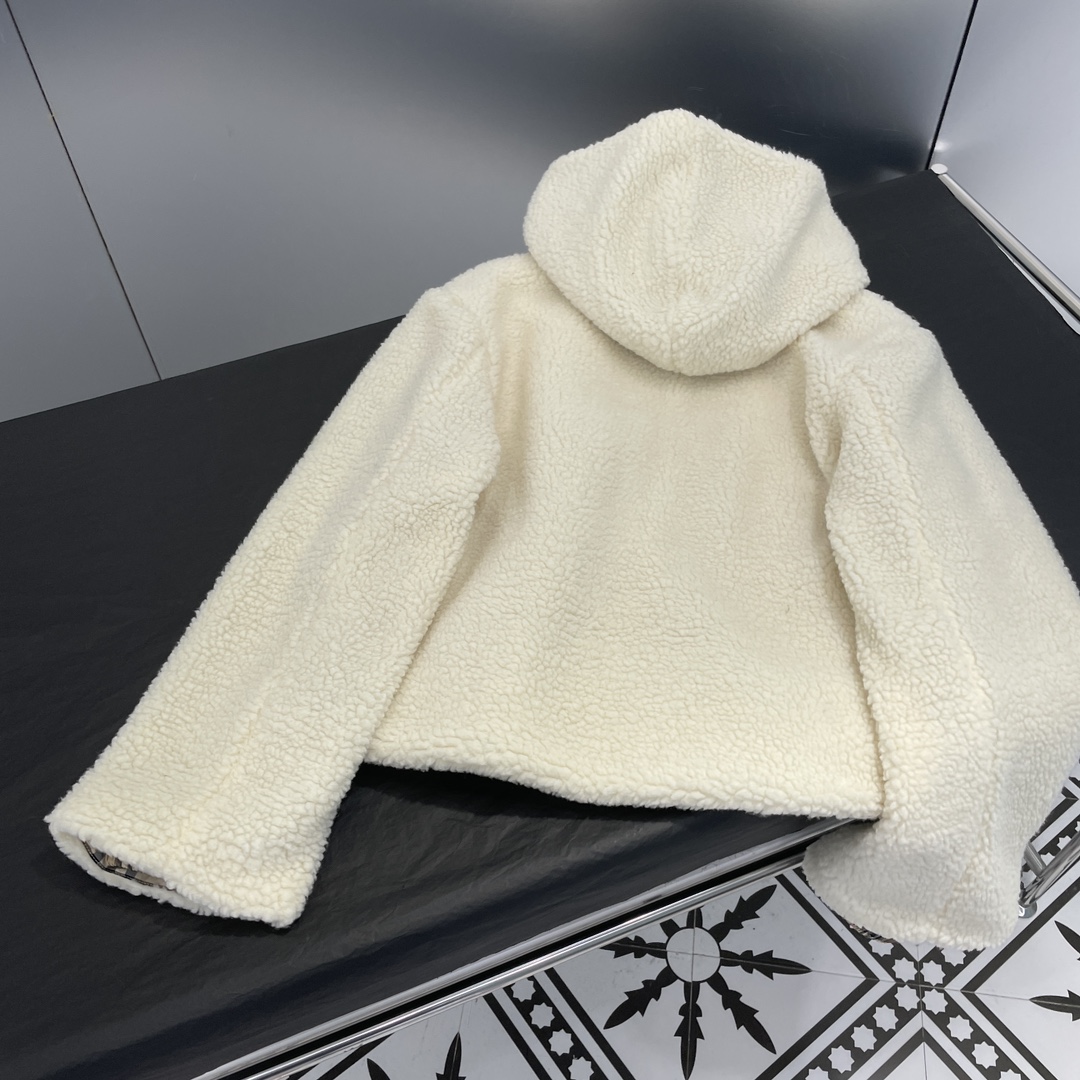 1709527695.0769wWwJAGoPfl26 390 7.jpg