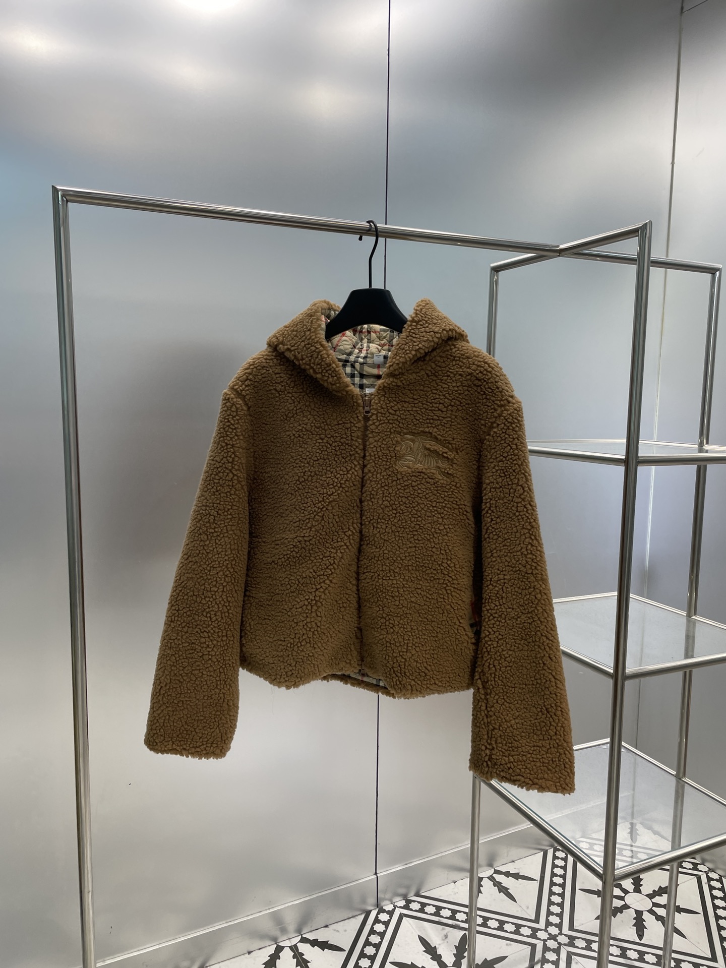 1709527738.9065TmuIMeUuSO27 390 9.jpg