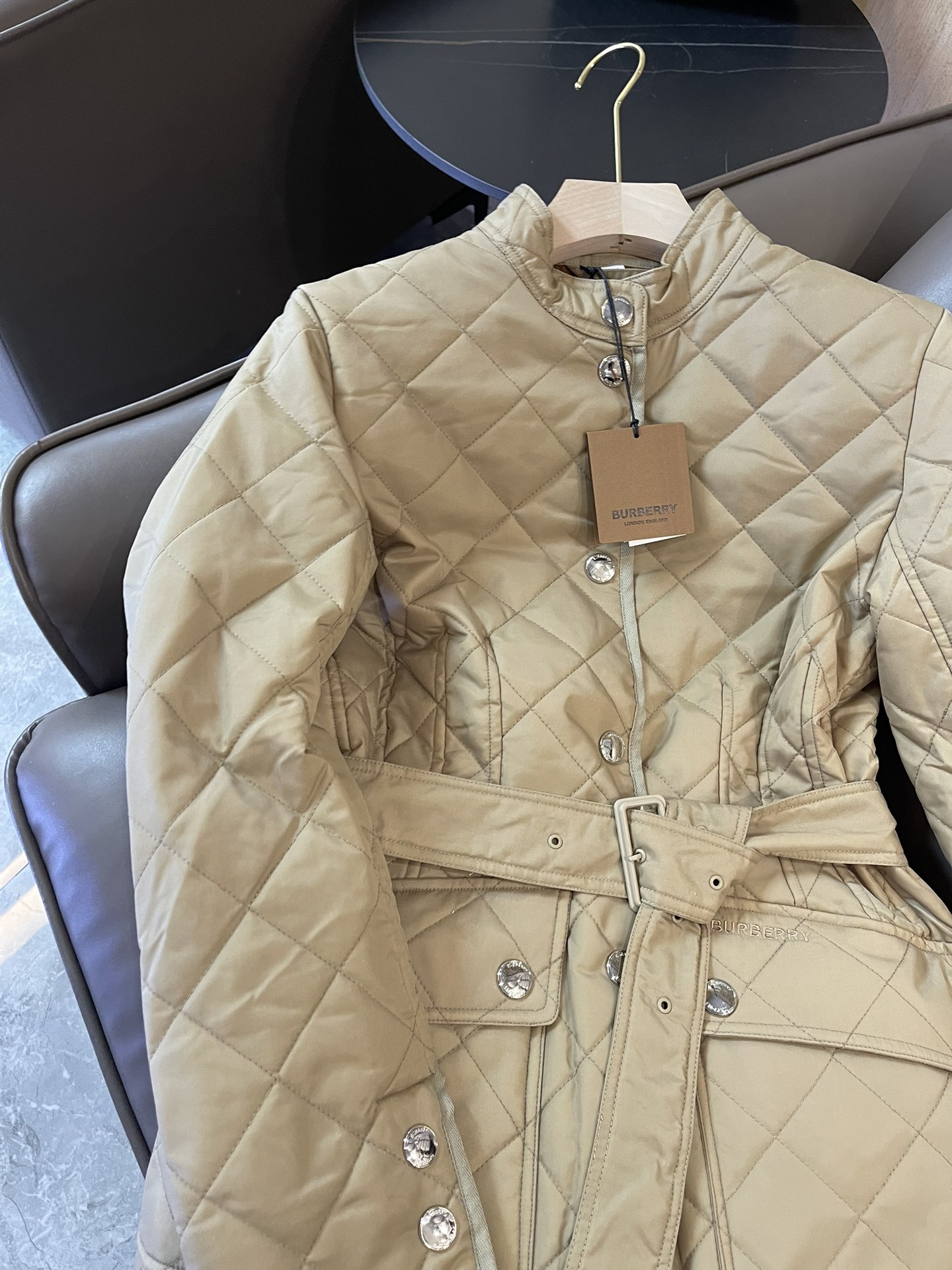 1709528104.1973uUGgixnvFL29 430 3.jpg