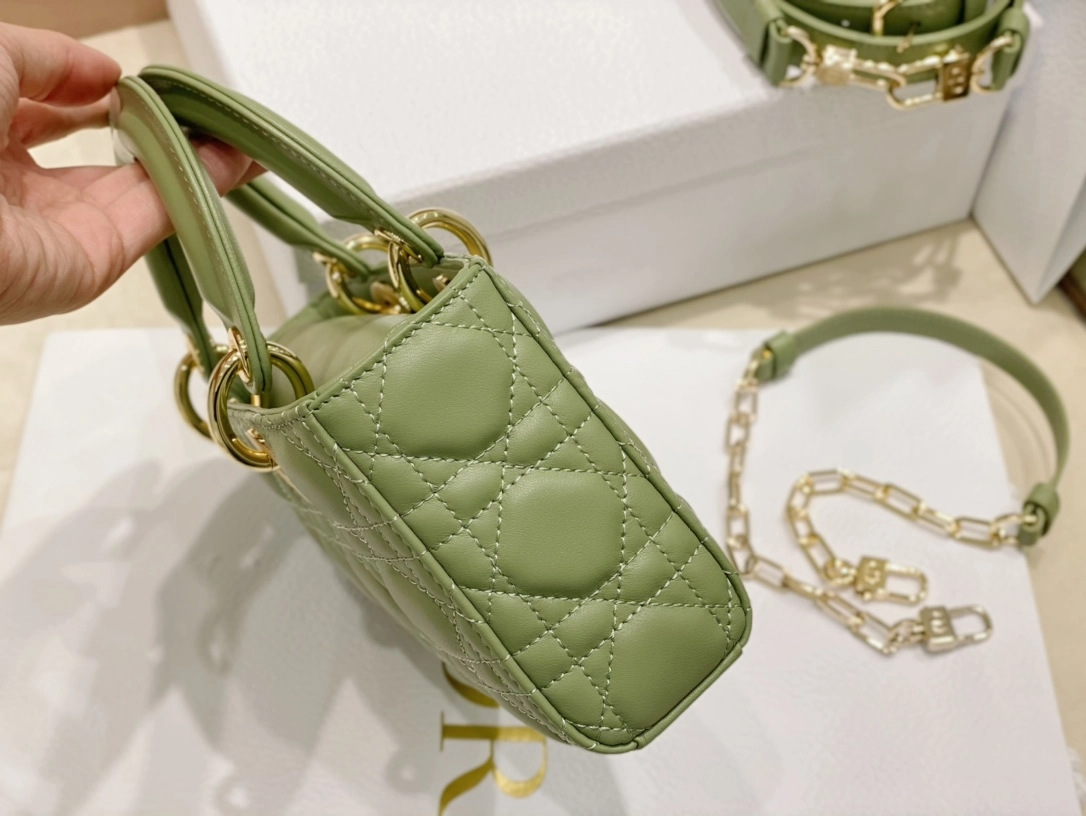 1709624960.8791TWrXzwxbjM1 3.png