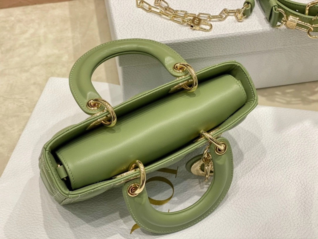 1709624960.8839mumjpSwNIC1 5.png