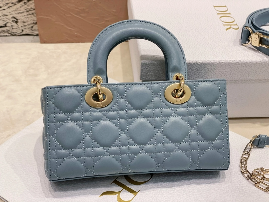 1709625056.7442ujRRqGRdRV5 8.png