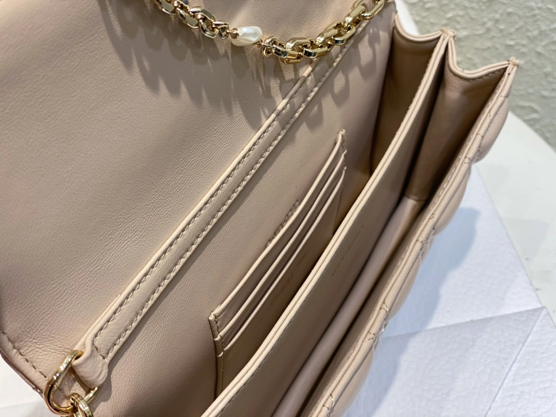 1709627281.1393SfLfCmYSsH0 3.png