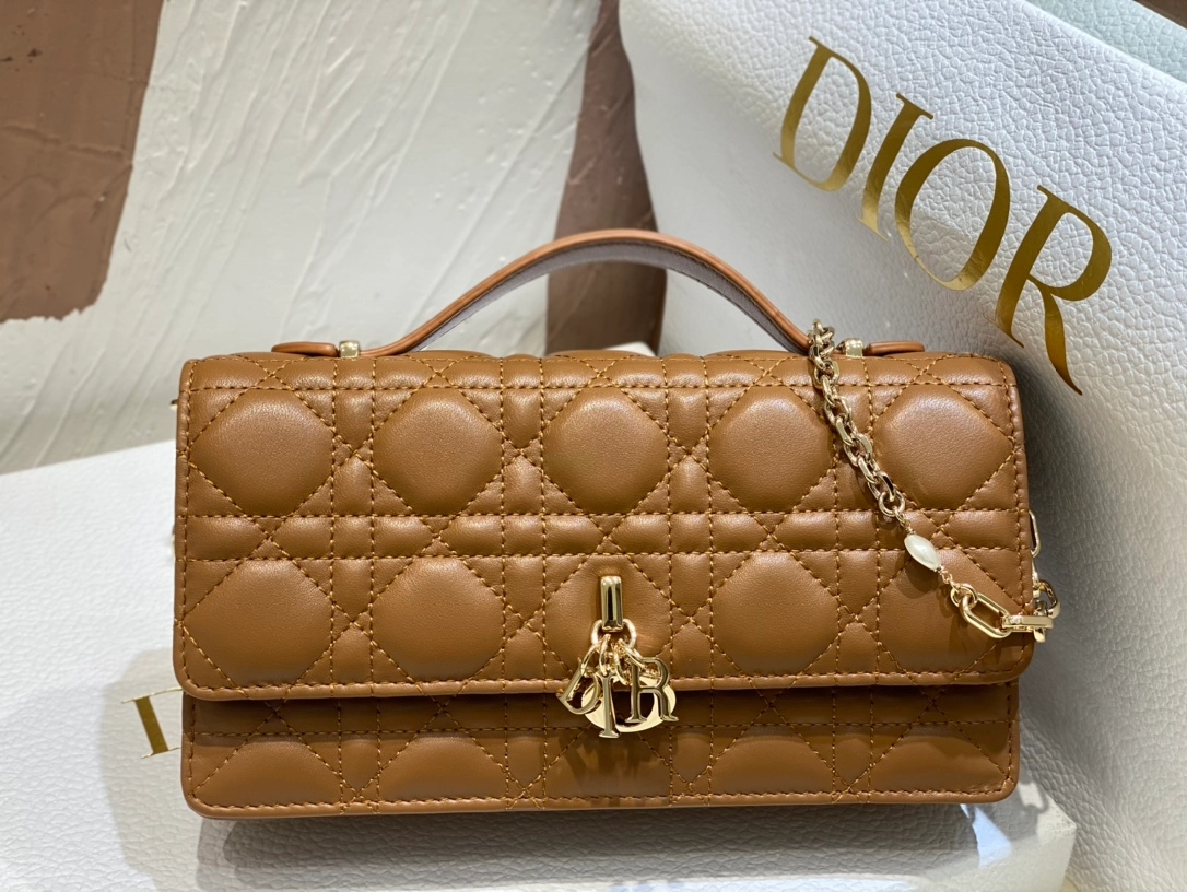 1709627474.3143AYlvoOJxxk0 34.png