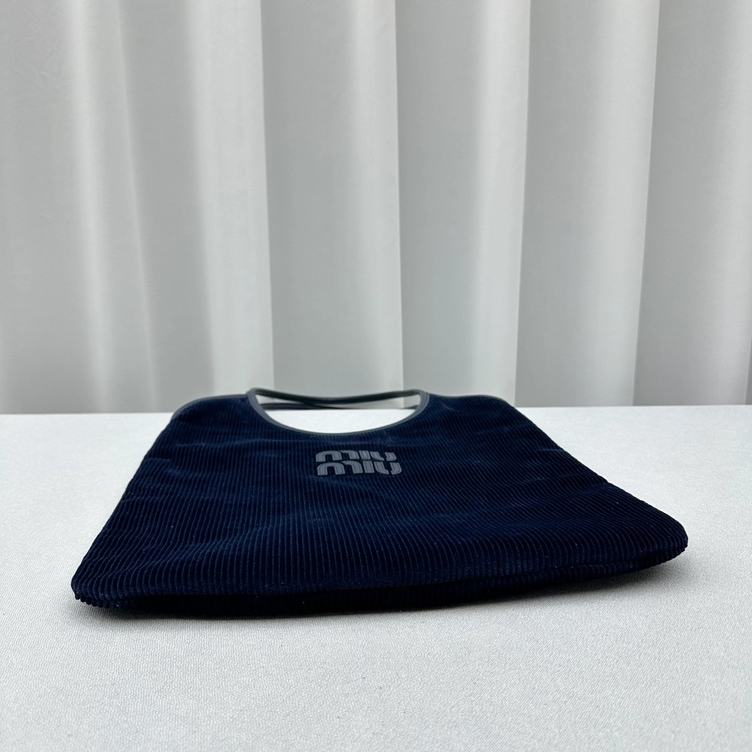 1709801550.3771zXudzEezVd1 4.png