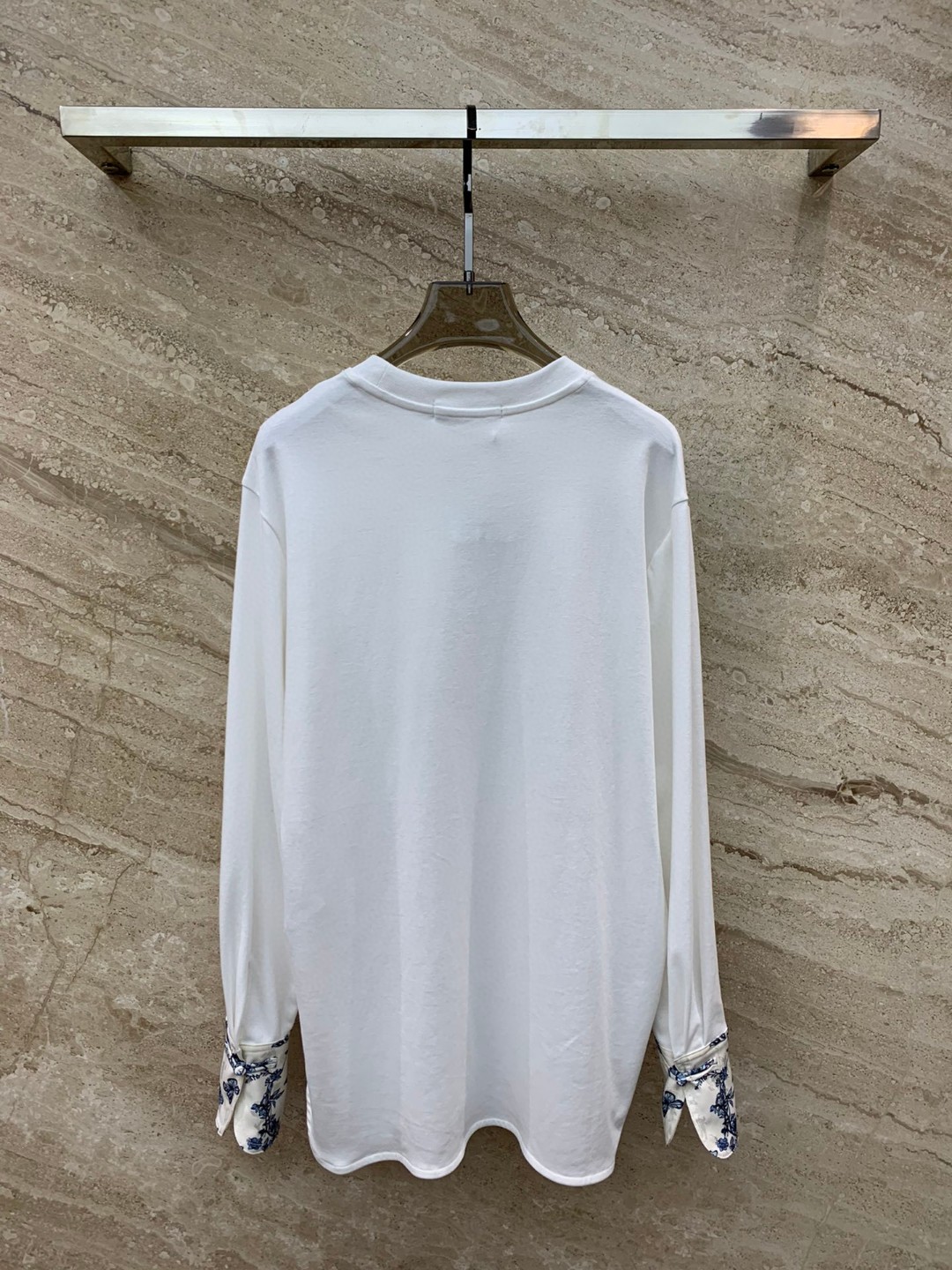 1710329726.6071QhKPSiBlMH22 200 2.jpg