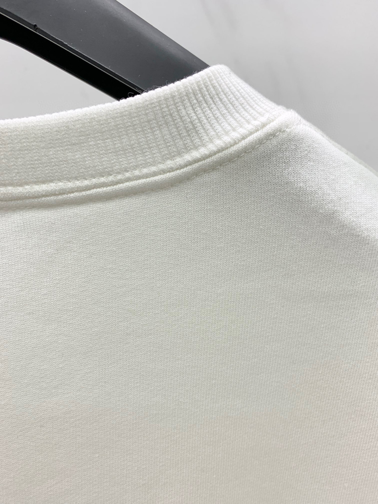 1710397378.3356sIqOILjNHo11 340 9.jpg