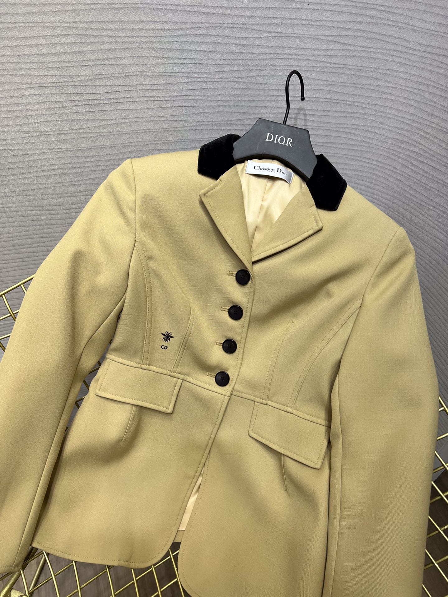 1710493145.3021xISIQMvADy27 360 4.jpg