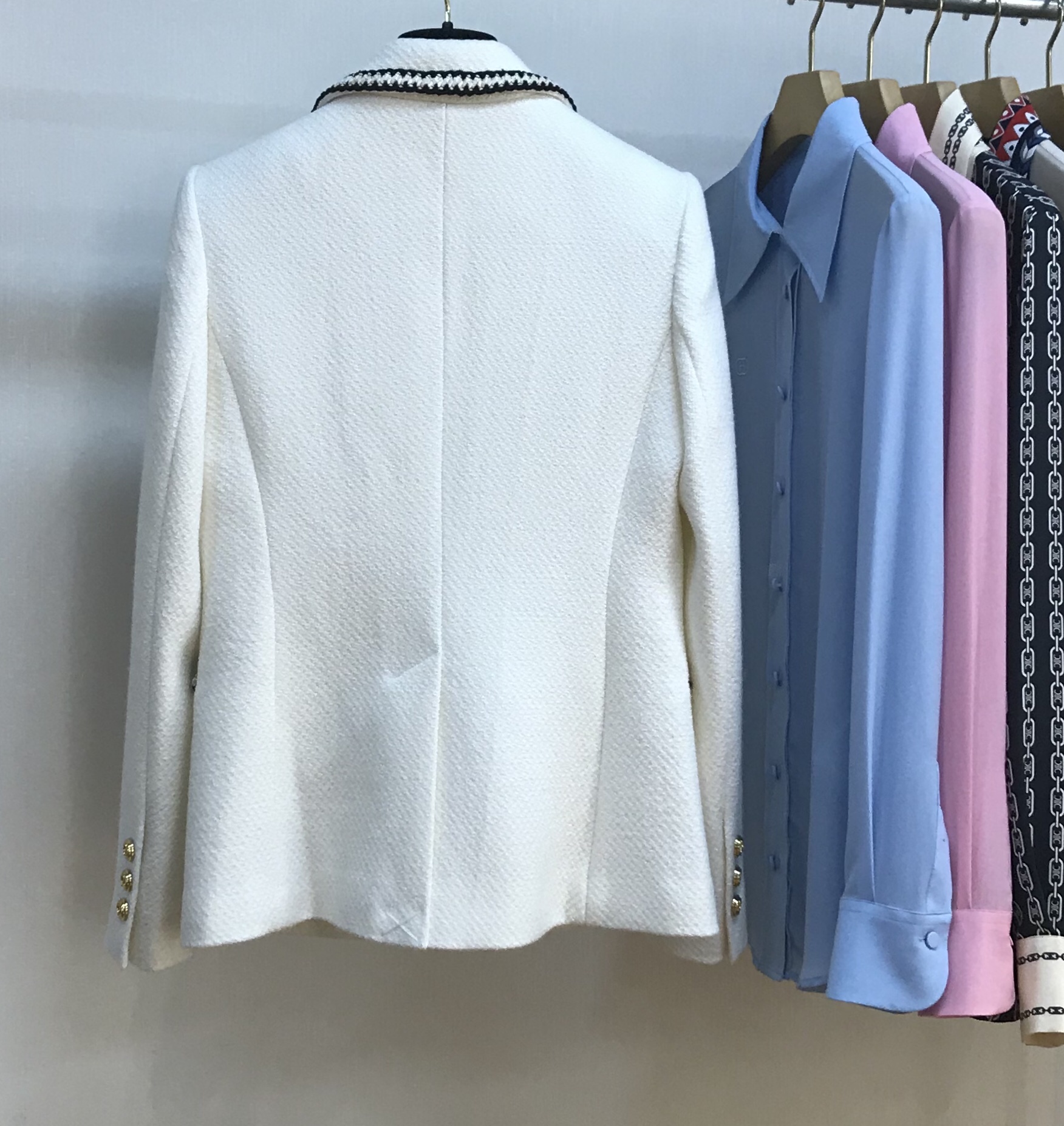 1710758393.3549mhDgPxAOXl1 700 4.jpg