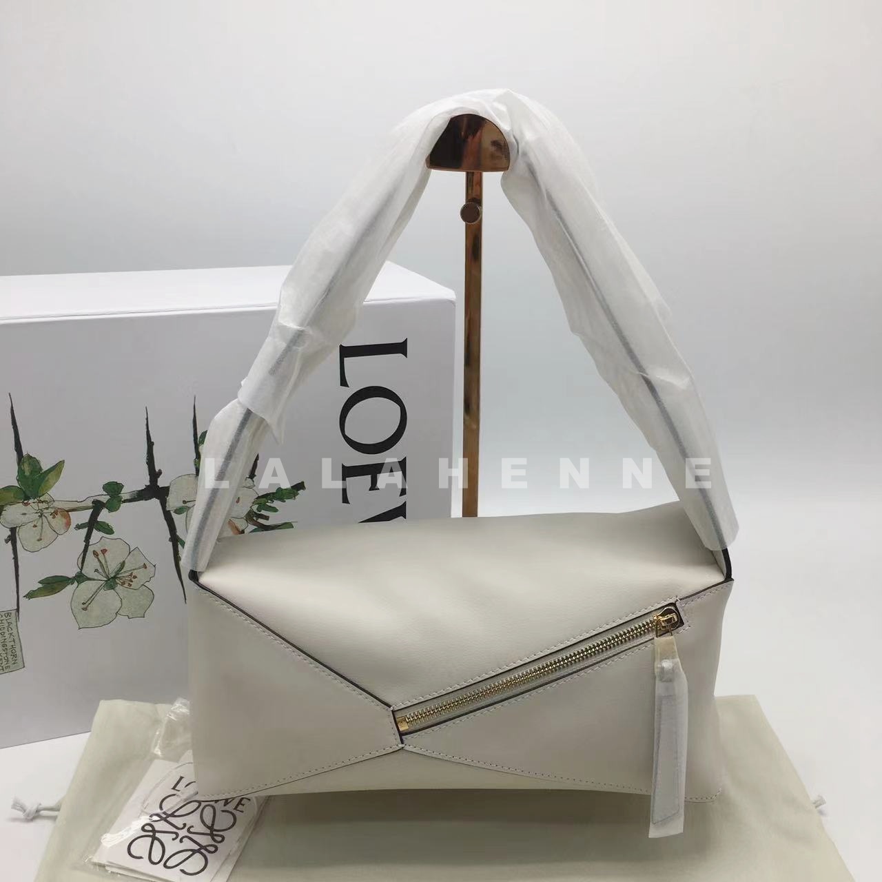 1710911764.1157FgrtxZGWxW 2.jpg