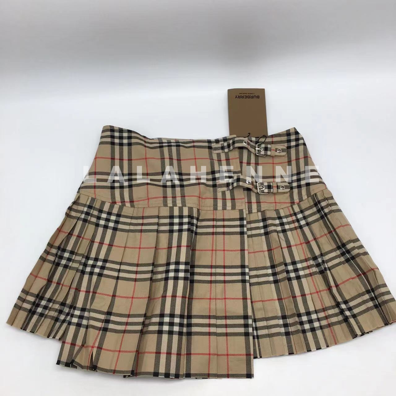 1711604291.2787UjNJtoWYAf 1.jpg