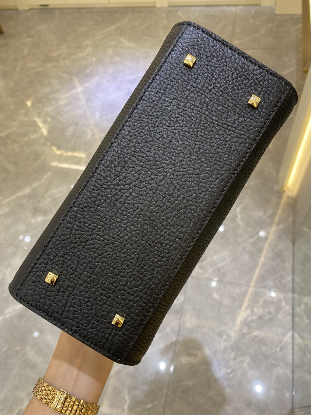 1711864254.4349HYZDzpznlS6 4.jpg