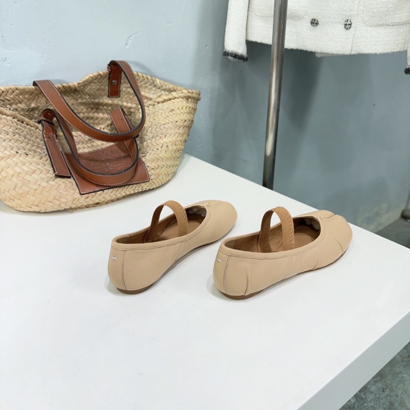 1712212365.3506zbHIoqgKyI1 3.jpg