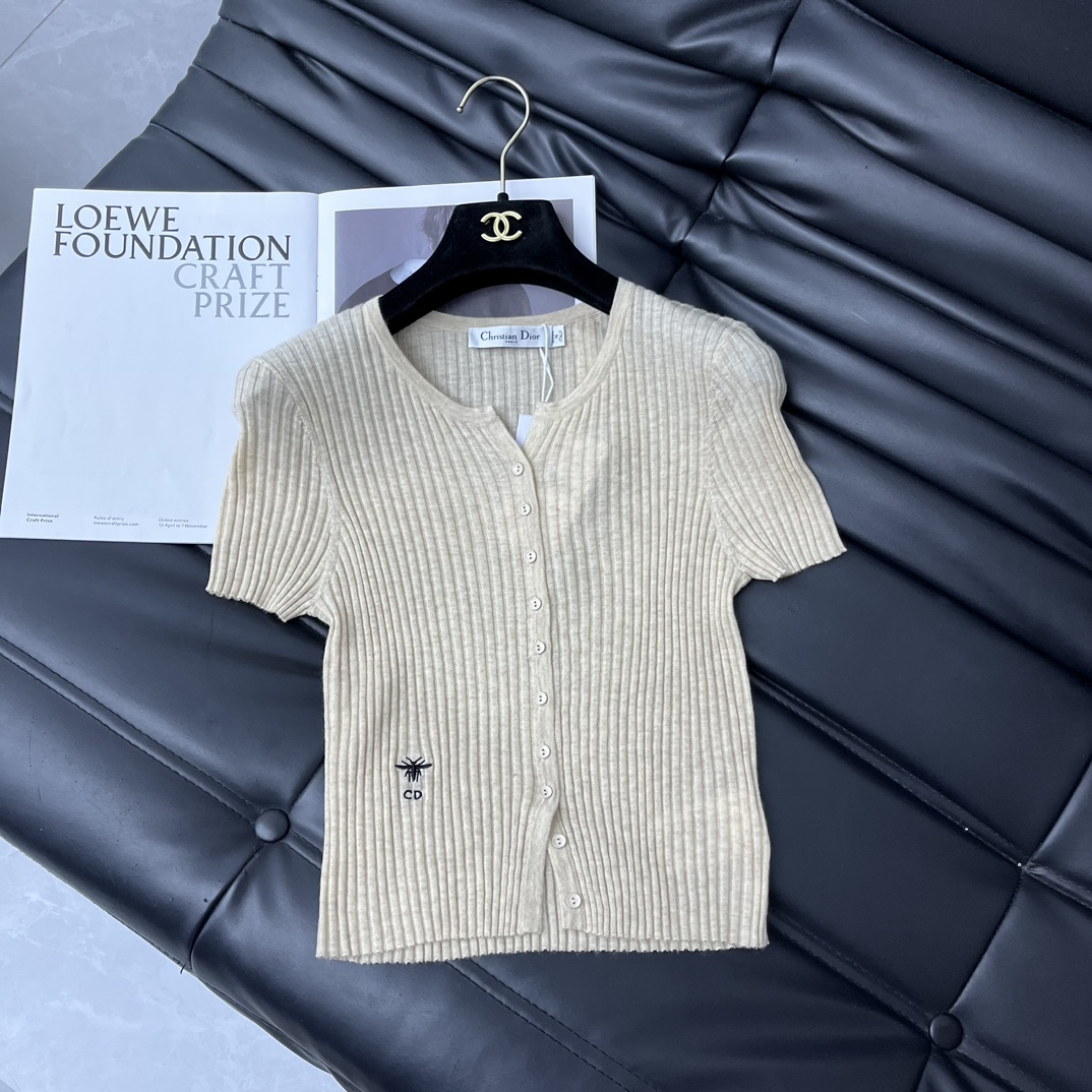 1712818681.4029TKCDaUxbur3 220 1.jpg