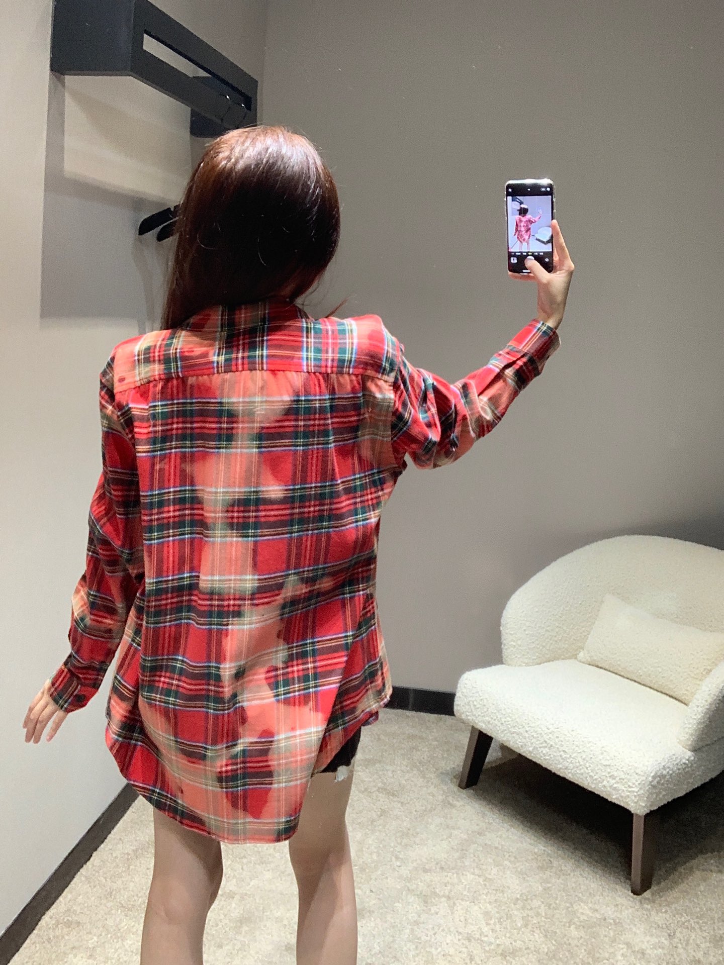 1712831759.4209lAIsbdYzPO2 2.jpg