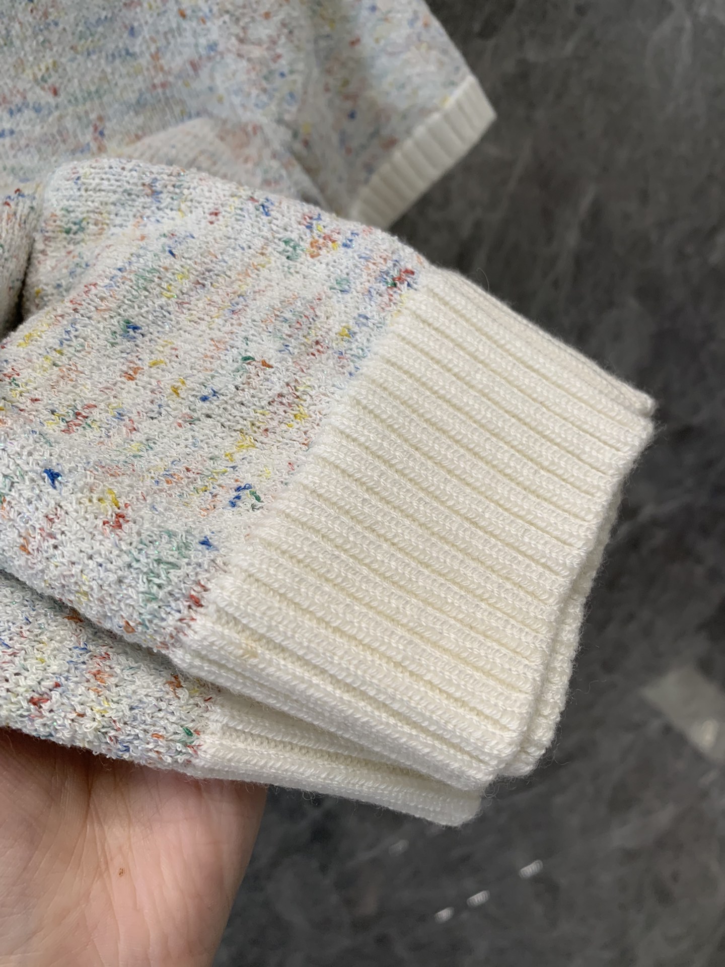 1713261977.3647yffLAuaRMc6 9.jpg