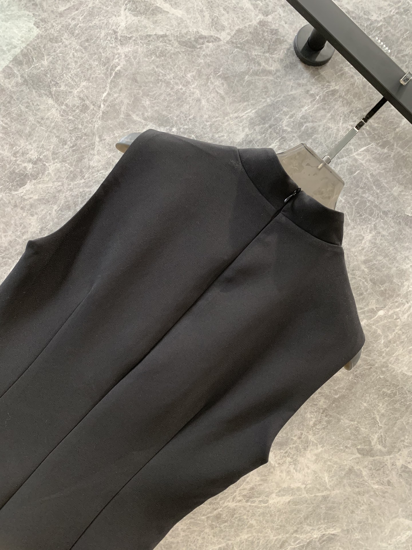 1713262895.5492HXcDpuIaoX2 2.jpg