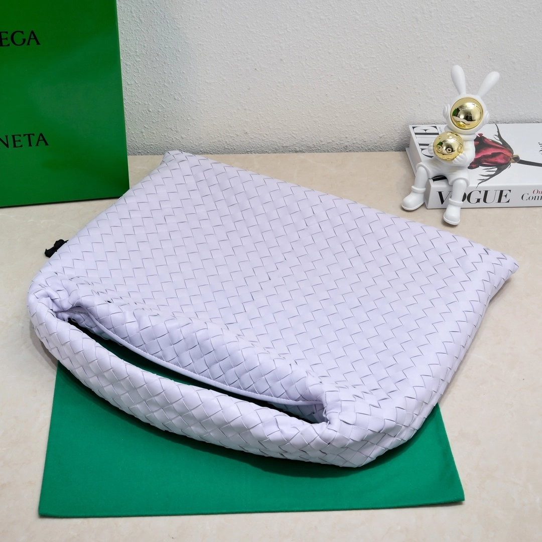 1713411878.6895PxmbbhhgjZ3 6.png