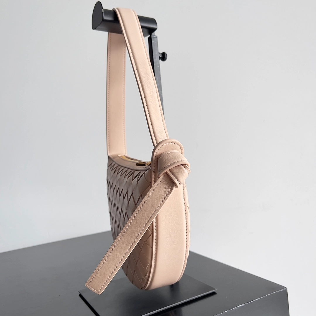 1713533812.6505FVLmGPvOBv3 3.png