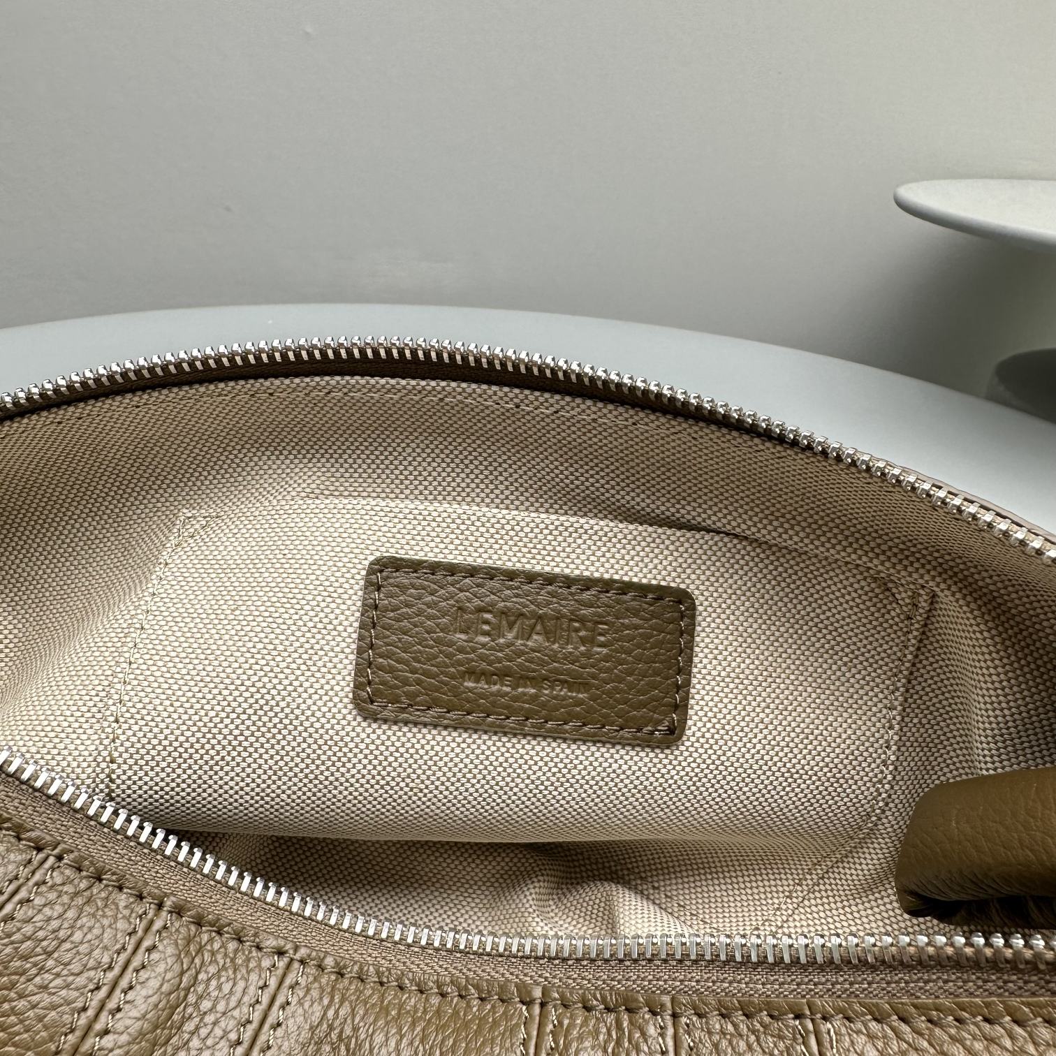 1715328601.2448EXqCCgVDys14 7.jpg