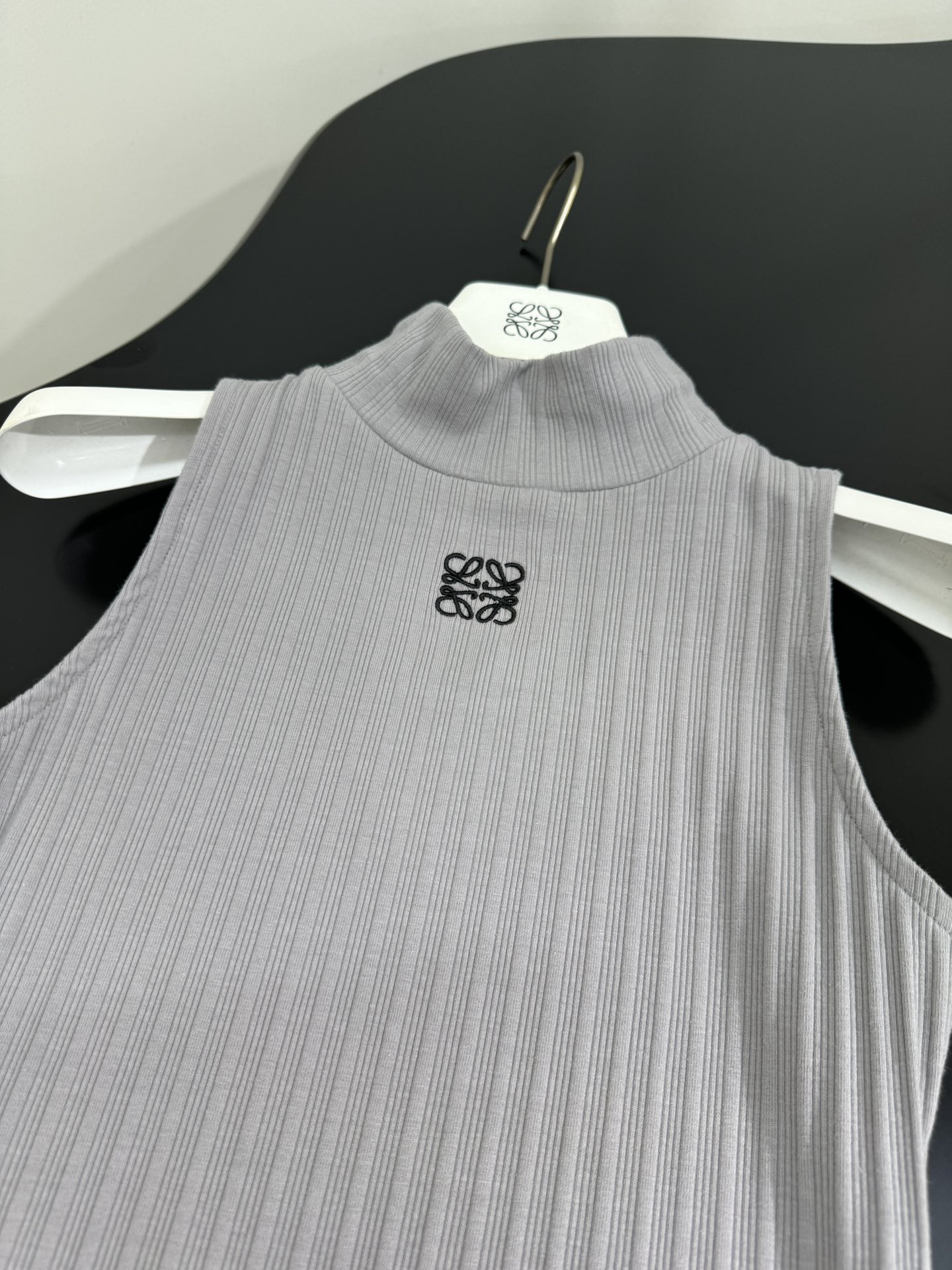 1716365075.6143FFKiRvQtkg2 180 4.jpg