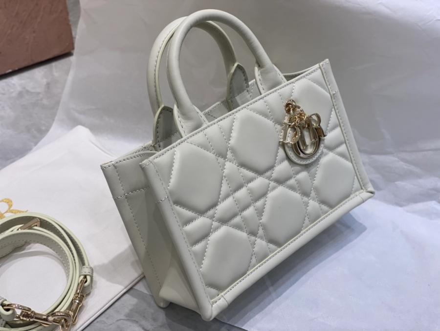 1717065099.3092evXkrCwsFp1 8.jpg