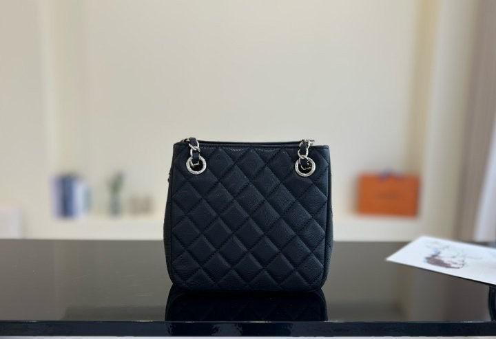 1717482103.6222HHsaEDxkGC1 8_1745563070.jpg