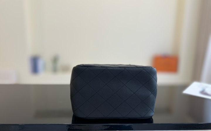 1717482103.6377blxkNVhiHF1 11.jpg