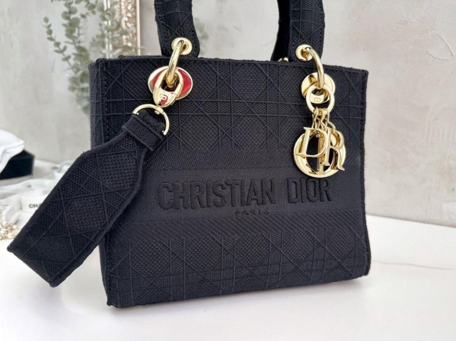 1717484293.3507WfnpDXUeud1 3.jpg