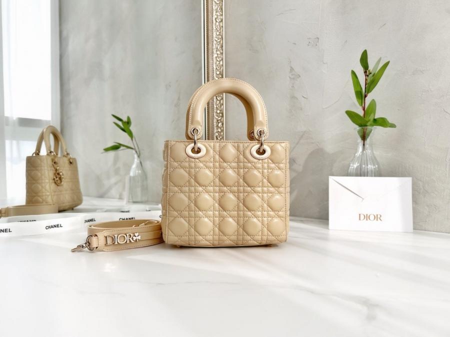 1717485067.9897rsPEhFfWxU1 3.jpg