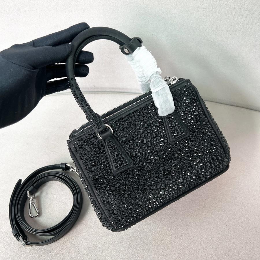 1718010266.1734uXobAbLJEP3 3.jpg