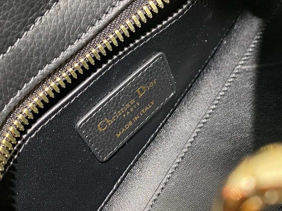 1718013332.5366lWdERGNcmY1 8.jpg